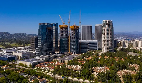 Featured Image of Top 10 reasons why anyone should invest in Century Mirai