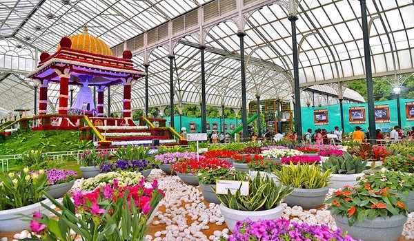 Featured Image Of Lalbagh Botanical Garden